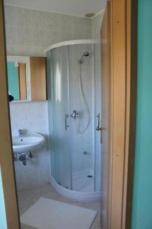 Apartments Ficur With Swimming Pool & Grill, Portorož Exterior foto